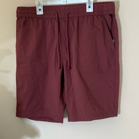 Goodfellow Red Tech Multi Shorts Quick Dry Stretch Elastic Waist size Medium NWT - Picture 2 of 5
